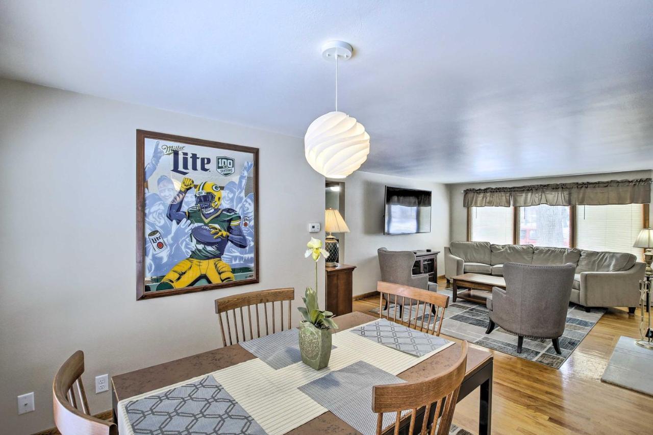 Green Bay Home 3 Blocks To Lambeau Field! מראה חיצוני תמונה